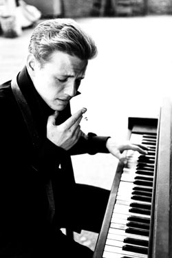 Isaac Allen press photo